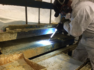 Dry Ice Blasting Reduces Downtime For The Car Manufacturing Industry